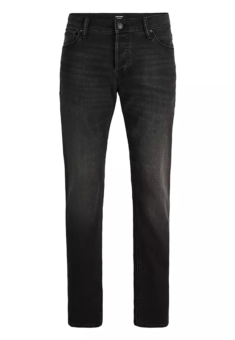 Tapered Fit Jeans