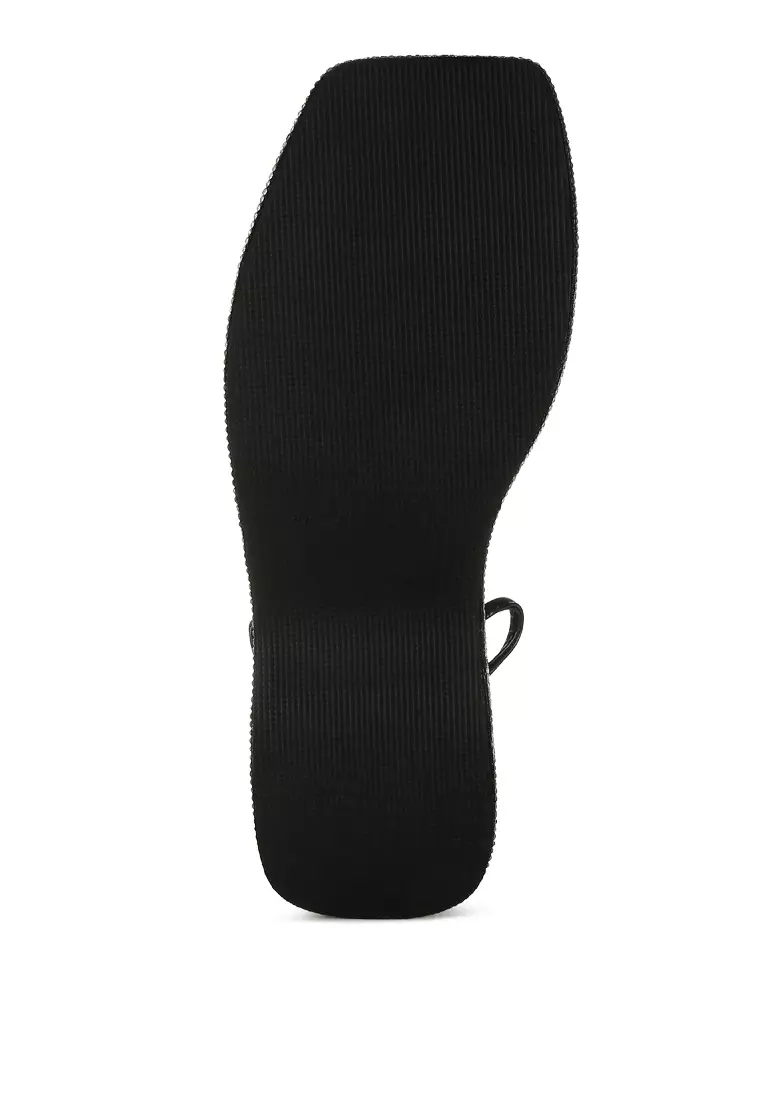 Sandal Bertali Hitam Berhias Berlian Imitasi