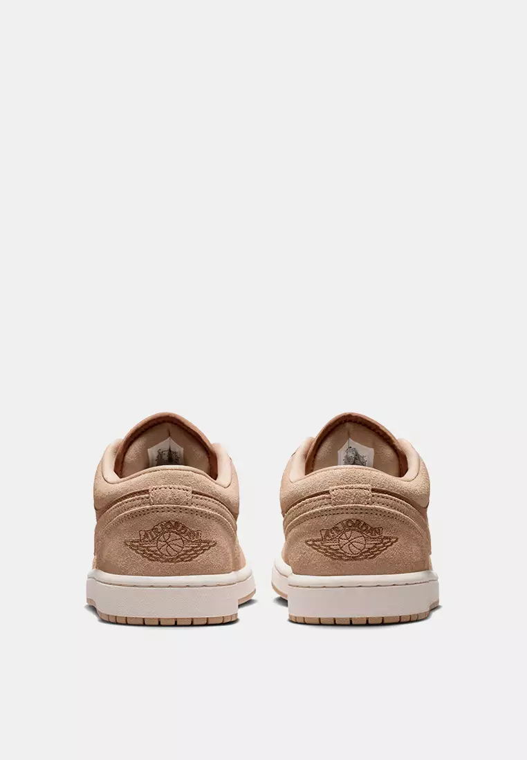 Air Jordan 1 Low Shoes