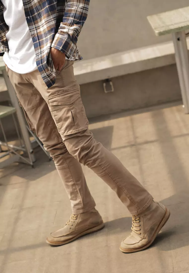 Celana Panjang Cargo Asymetric Stretch Cotton Oxcon Dark Khaki