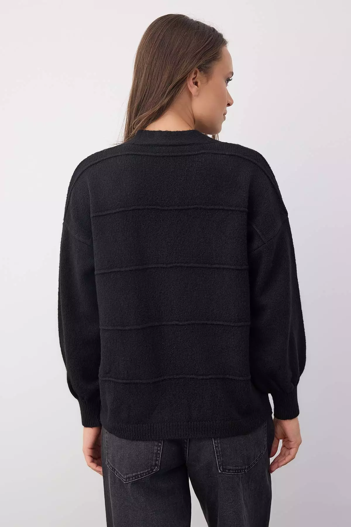 Black Soft Textured Wide Pattern Knitwear Cardigan