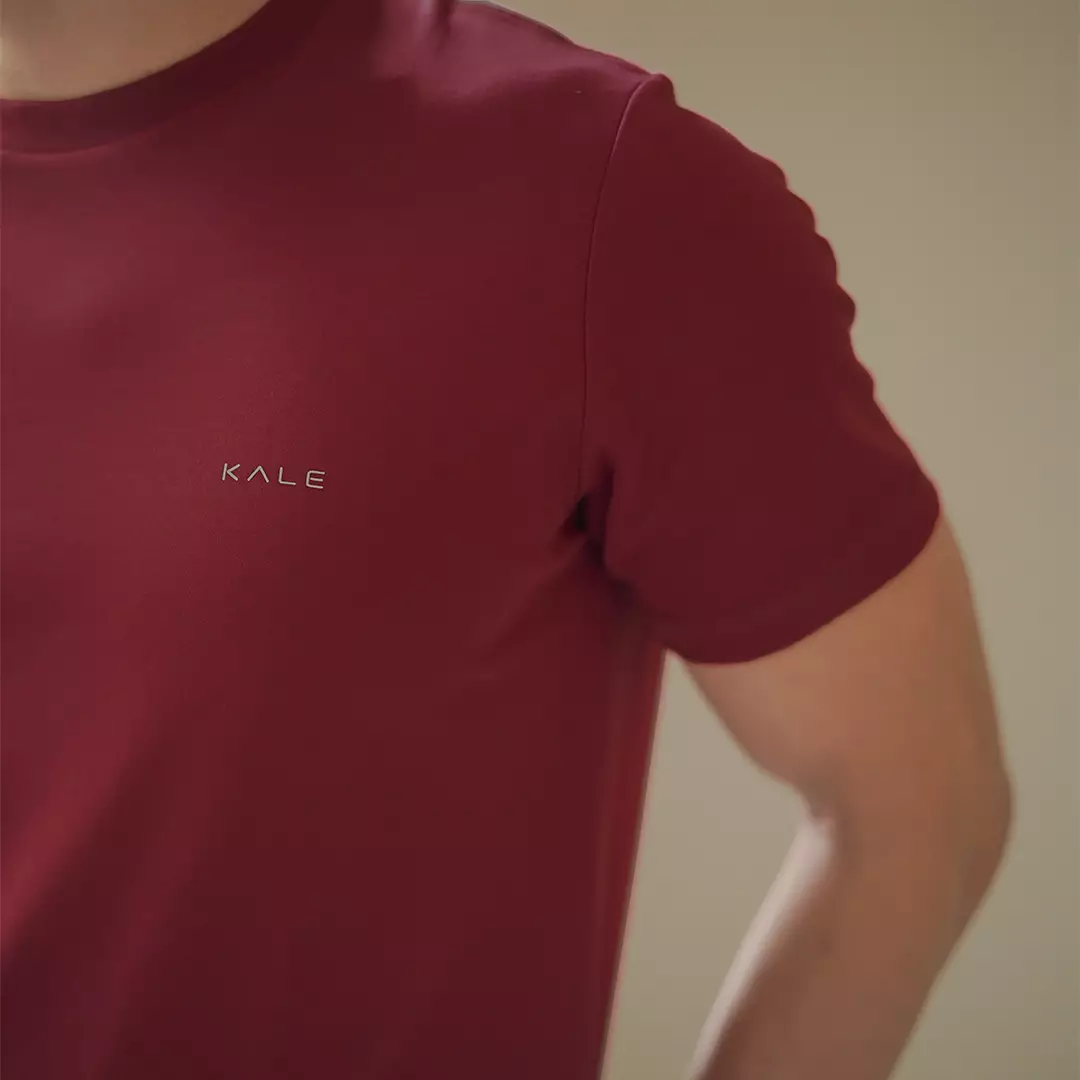 Kale JUNO MAROON/ Cotton Cloudy / Atasan Kaos Pria / Kaos Basic Pria 