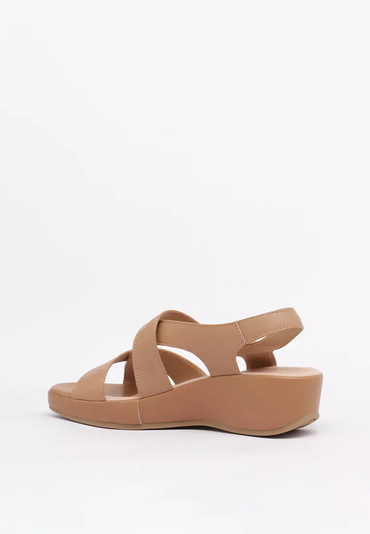 Buccheri Karissa Sandals Wanita Tan