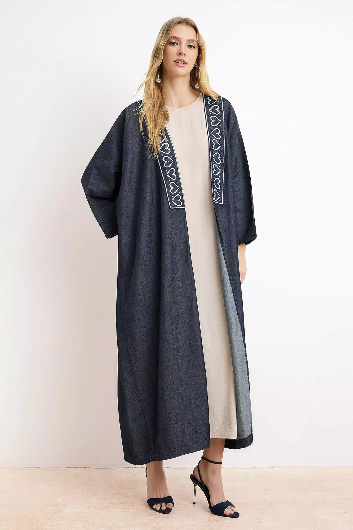 Nasiba Hafiz X Trendyol Collection Blue Embroidery Detailed Denim Abaya Tctss26Kf2