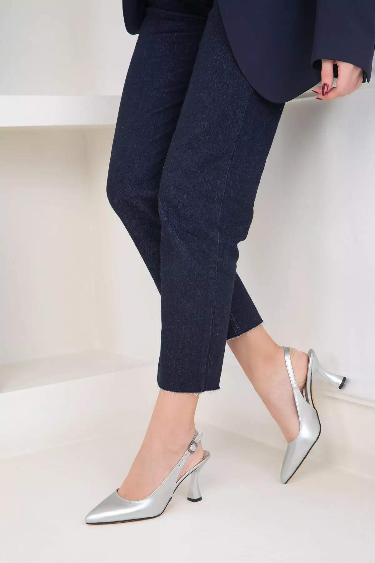 Silver Women's Classic Heeled Shoes 16835