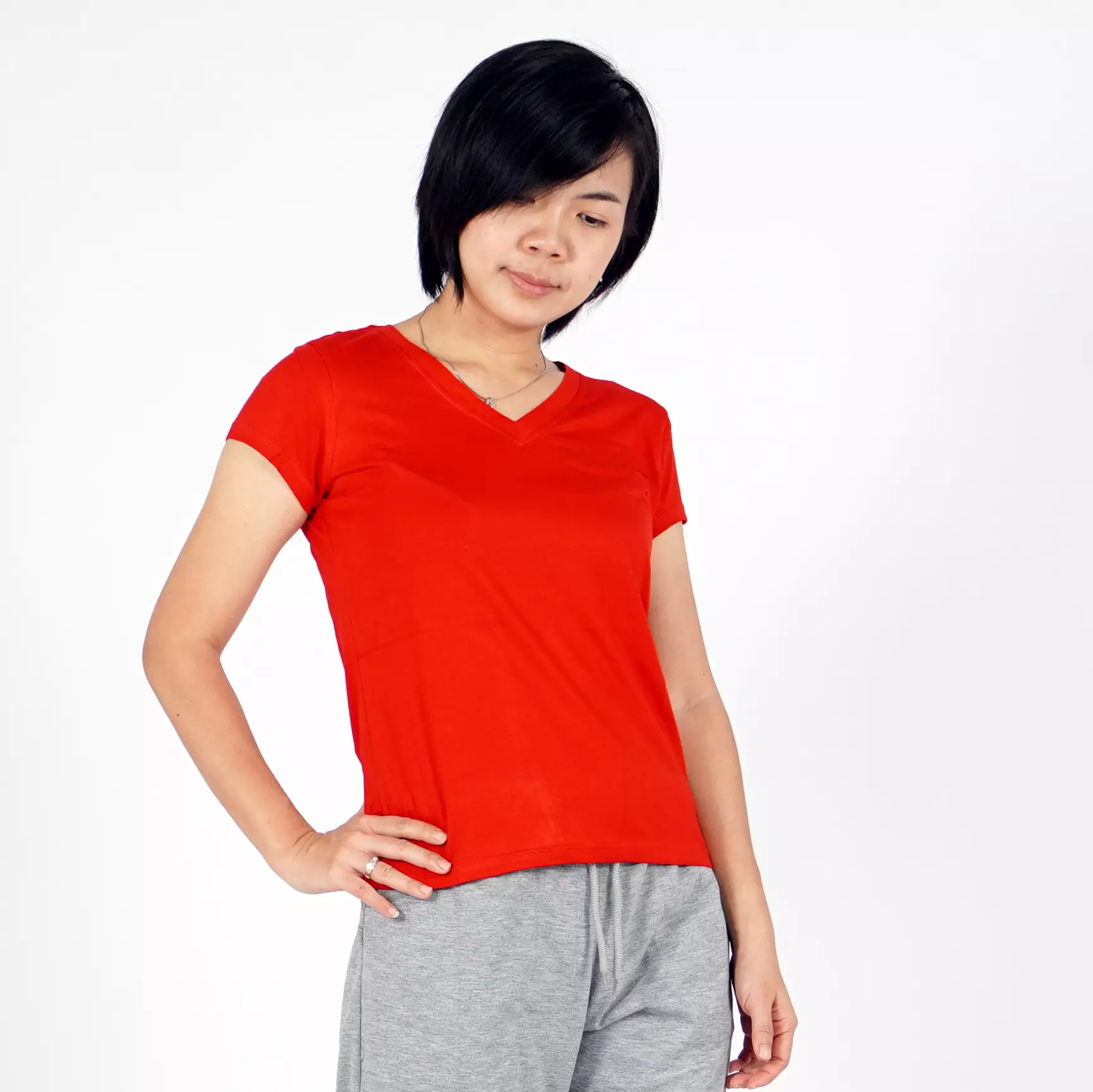 OKECHUKU Vioree T-Shirt V-Neck Polos Tangan Pendek Kaos Leher V - Merah