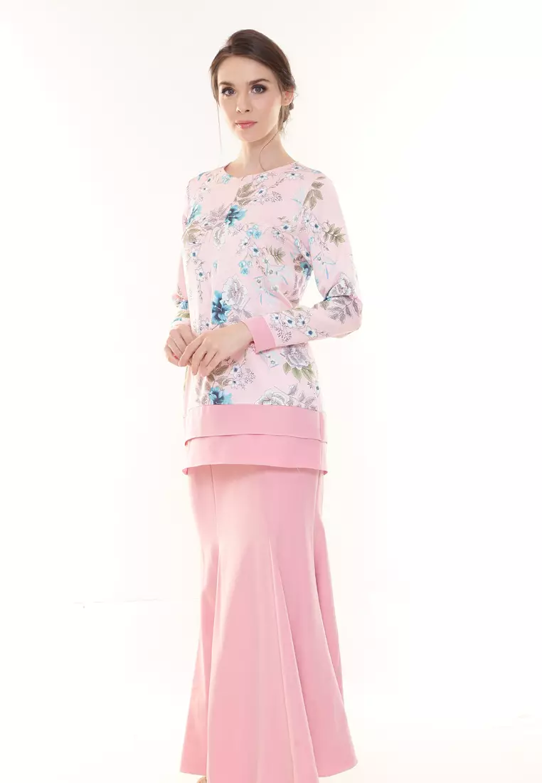 Ivy Kurung Modern layers Printed in Pink Flower