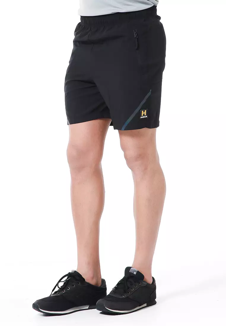 Halburt Celana Pendek Olahraga Pria Motif List Sudut Short Pants Simple Material Parasut ORIGINAL - Black