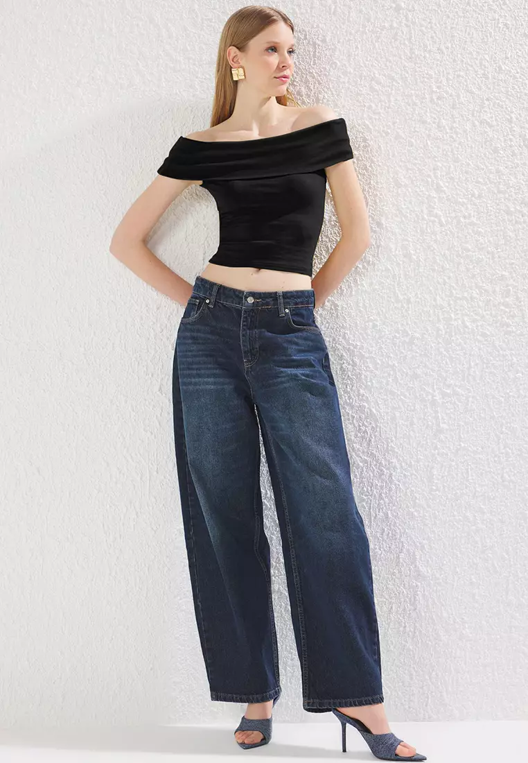 Black Carmen Collar Fitted Knitted Blouse