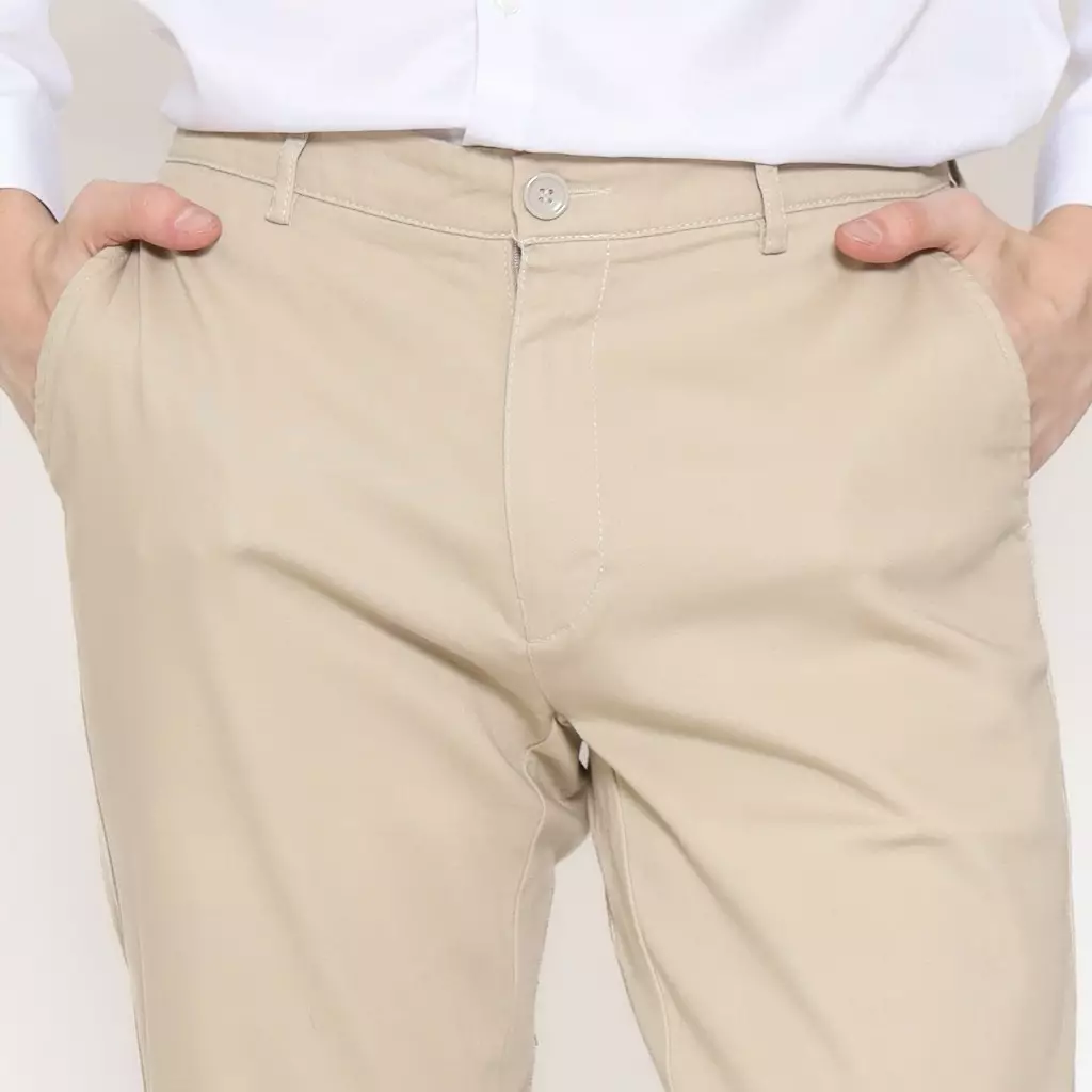 Schoeller Celana Panjang Chinos Pria Slim Fit Cotton Stretch – Cream – S.1-CCSF-O10A-CTS-SF
