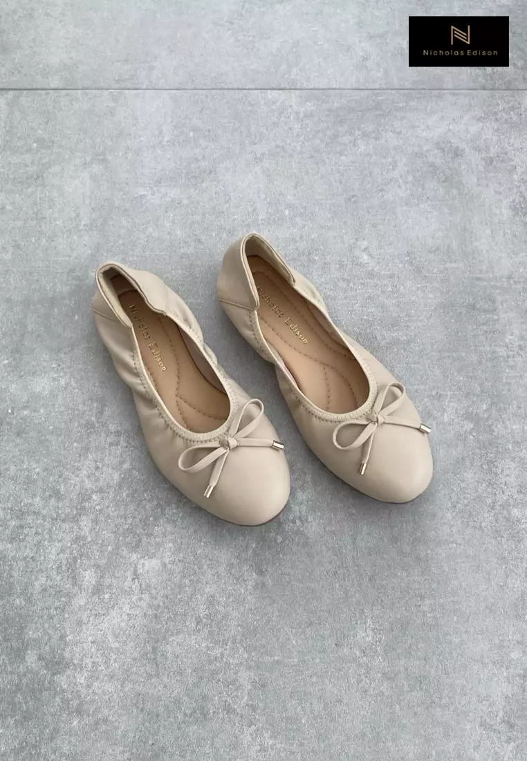 Nicholas Edison Flat Rafa Nude