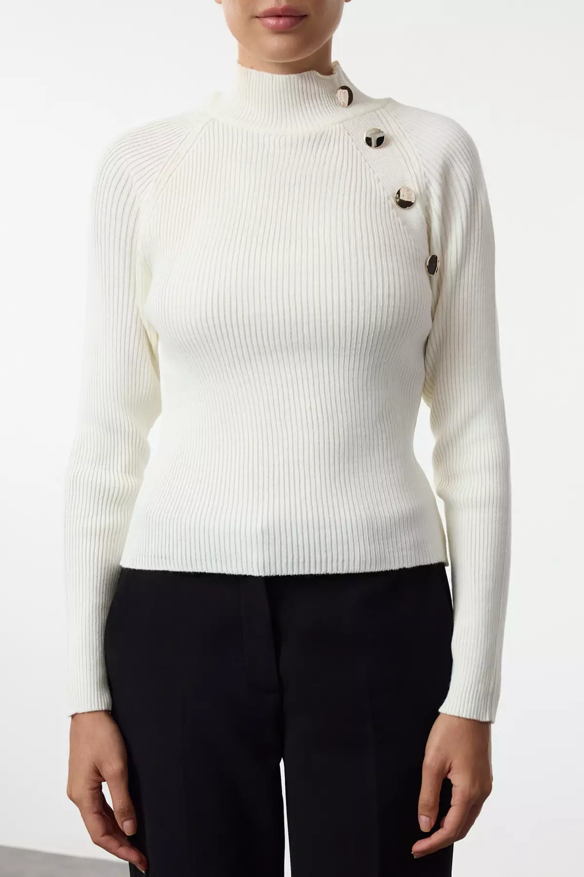 Ecru Button Detailed Thin Knit Sweater TWOAW25KZ00069