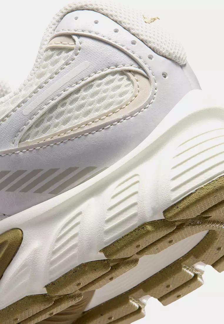 V5 RNR Shoes with Reflective Accents