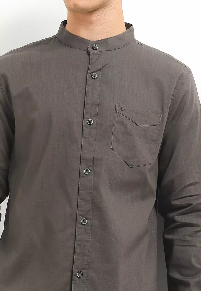 TRIPLE Kemeja Lengan Panjang Mandarin Slim Fit - Dark Grey