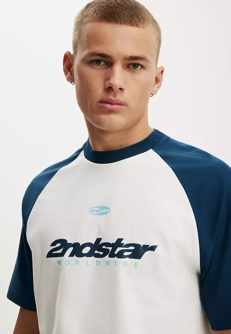 Cropped Fit Graphic T-Shirt