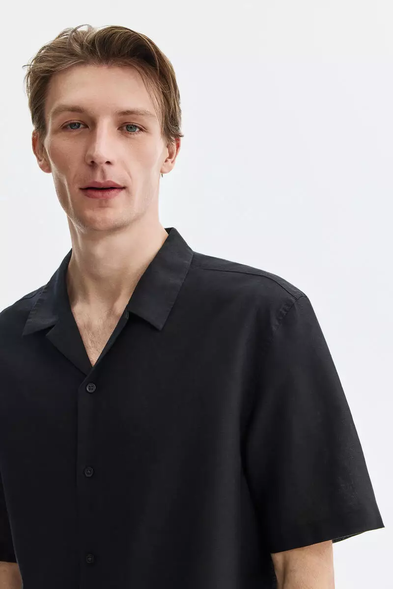 Relaxed Fit Linen-blend resort shirt