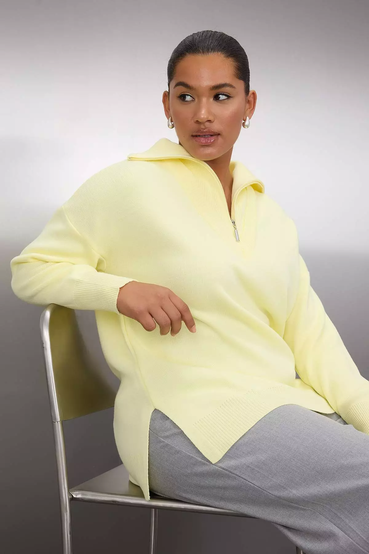 Yellow Turn-Down Collar Zipper Knitwear Sweater Tbbaw26An00015