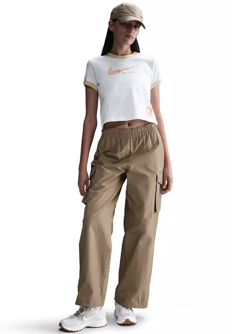 Sportswear Club Short-Sleeves T-Shirt