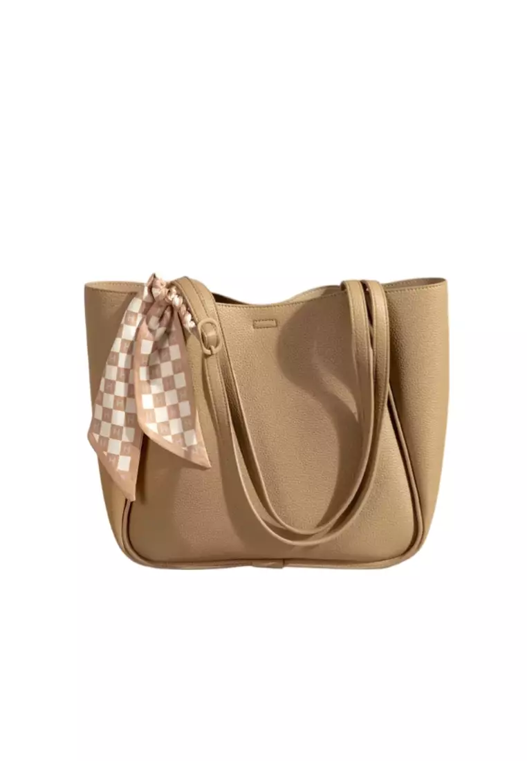White leather sales tote bag