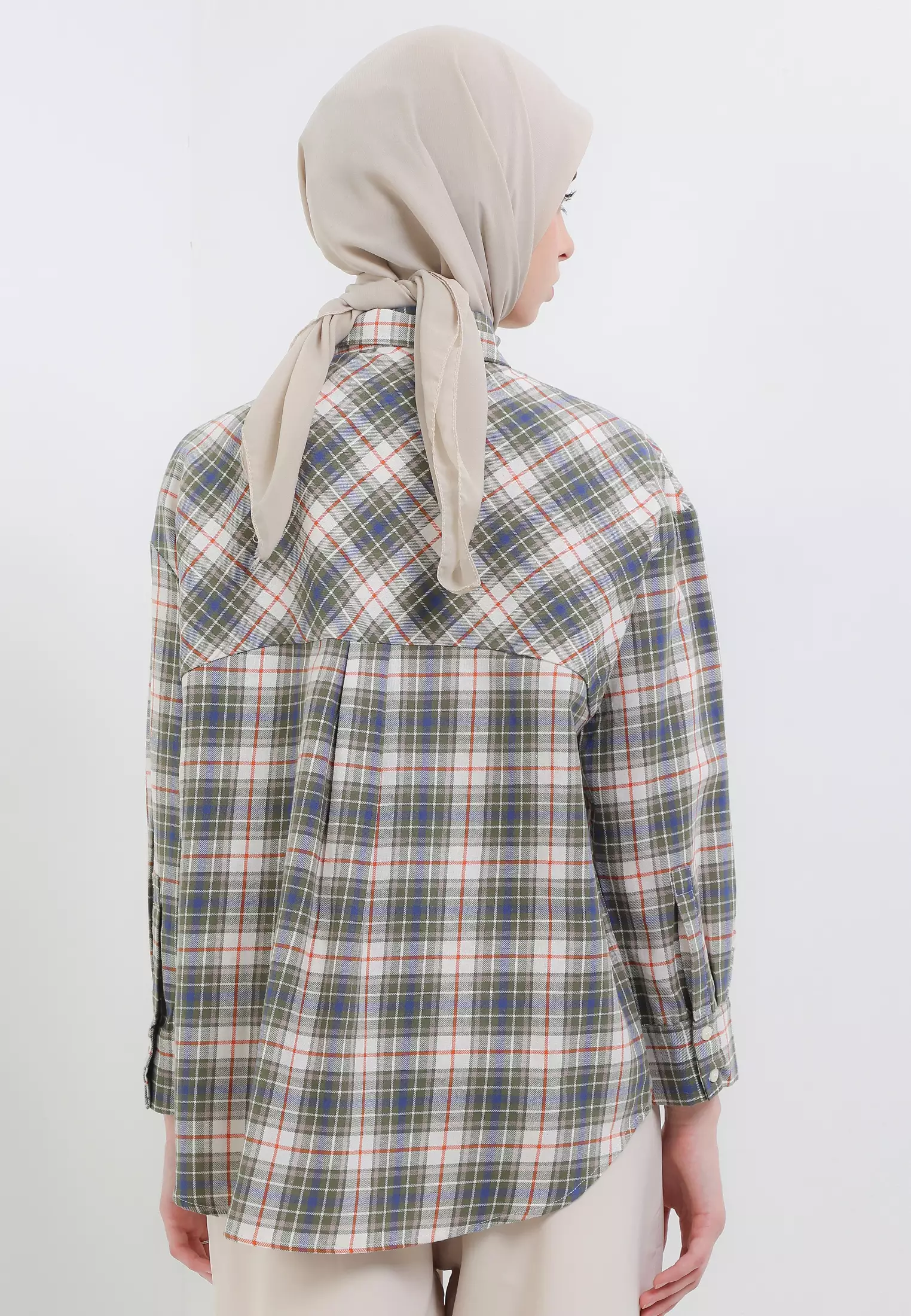 MFMW Cares Atasan Kemeja Coklat Motif Kotak