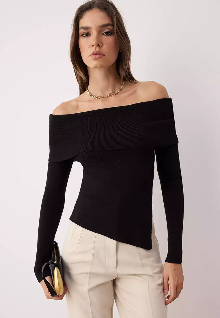 Black Premium Yarn/Special Yarn Carmen Collar Knitwear Sweater