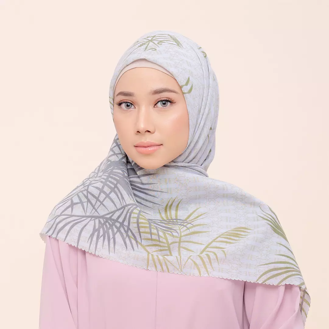 ZM Zaskia Mecca - Mentawai Rice Scarf Kerudung Segi Empat - Jelita Indonesia