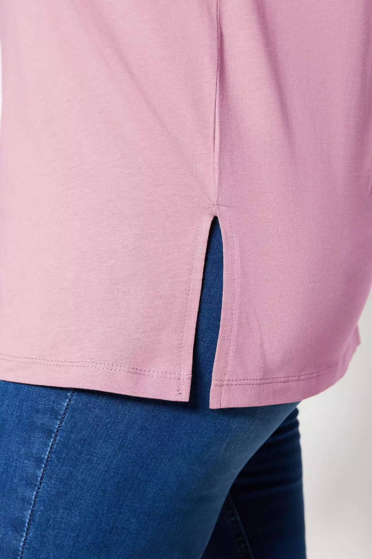 Pink Boyfriend V Neck Slit 100% Cotton Knitted T-Shirt TBBSS22BF0036