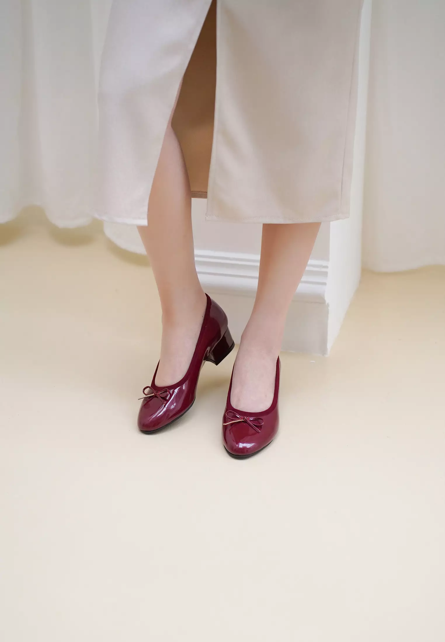 Luna Women Formal Pump Shoes Round Toe