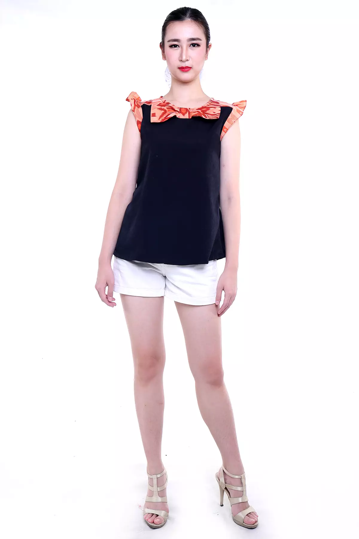 Davida Tenun Ikat Dayak Blouse