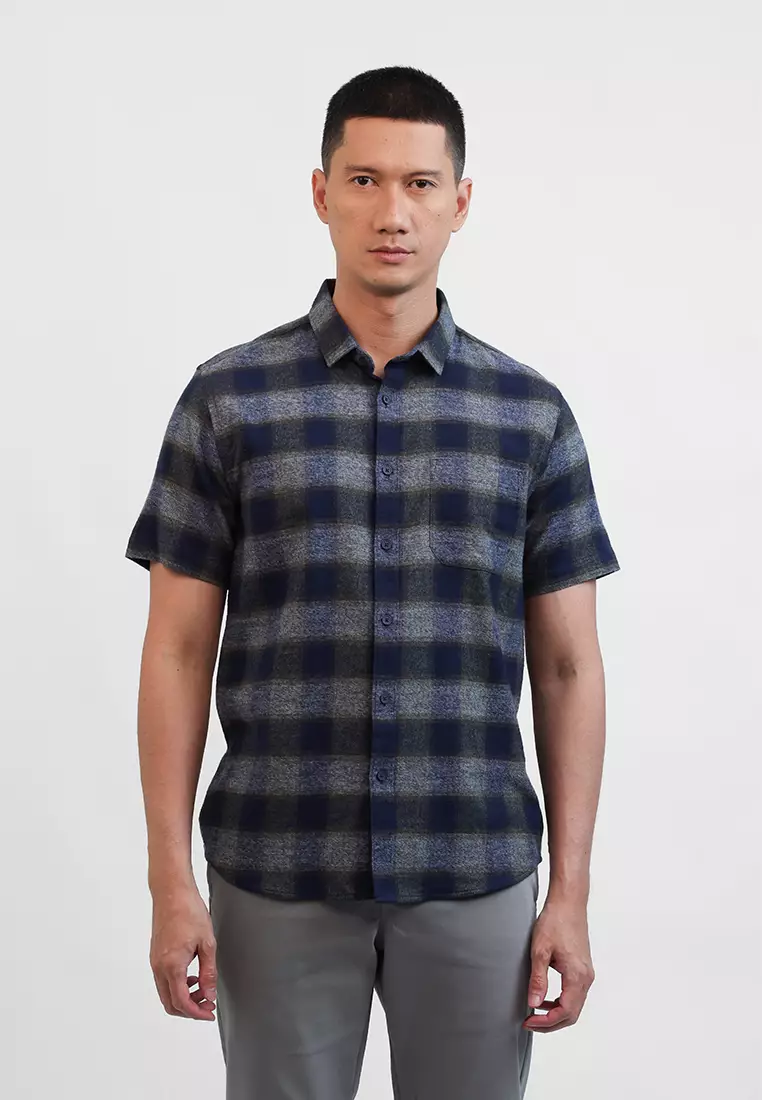 MOC Kemeja Lengan Pendek Pria HUGOS - NAVY