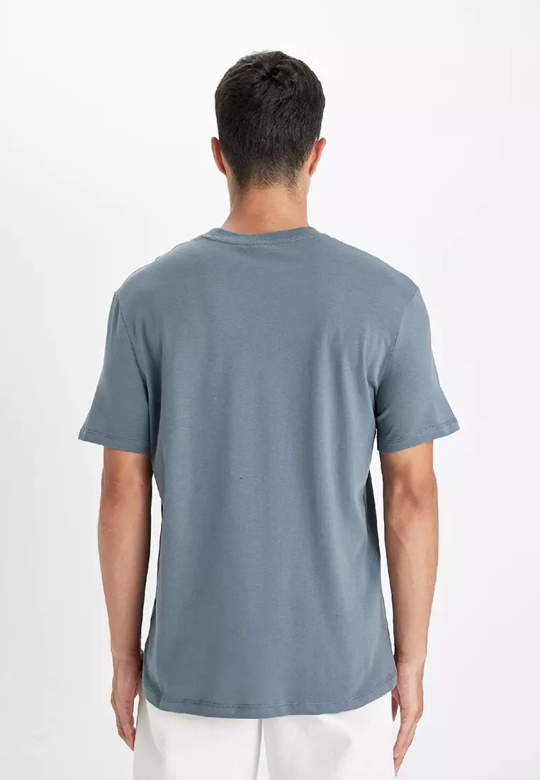 Basic Crew Neck T-Shirt