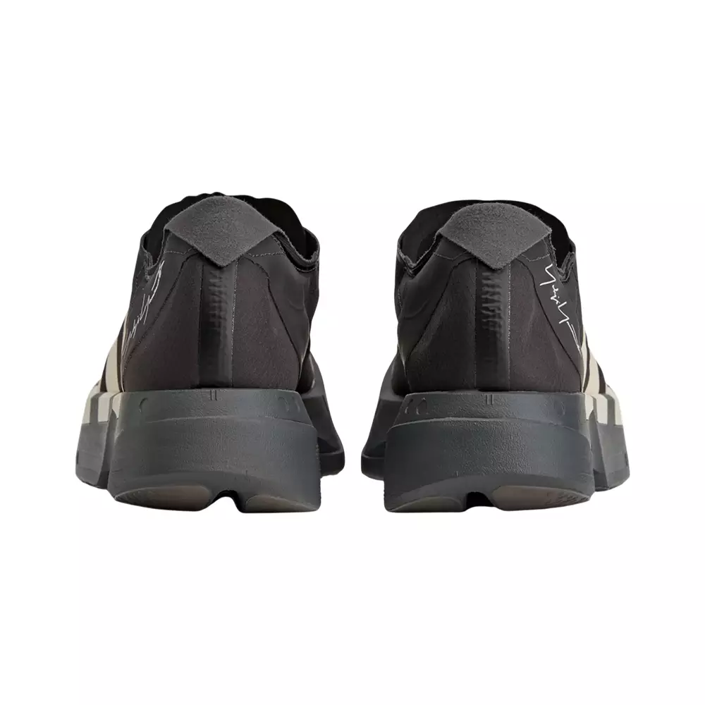 Adios Pro 4 Shoes Utility Black