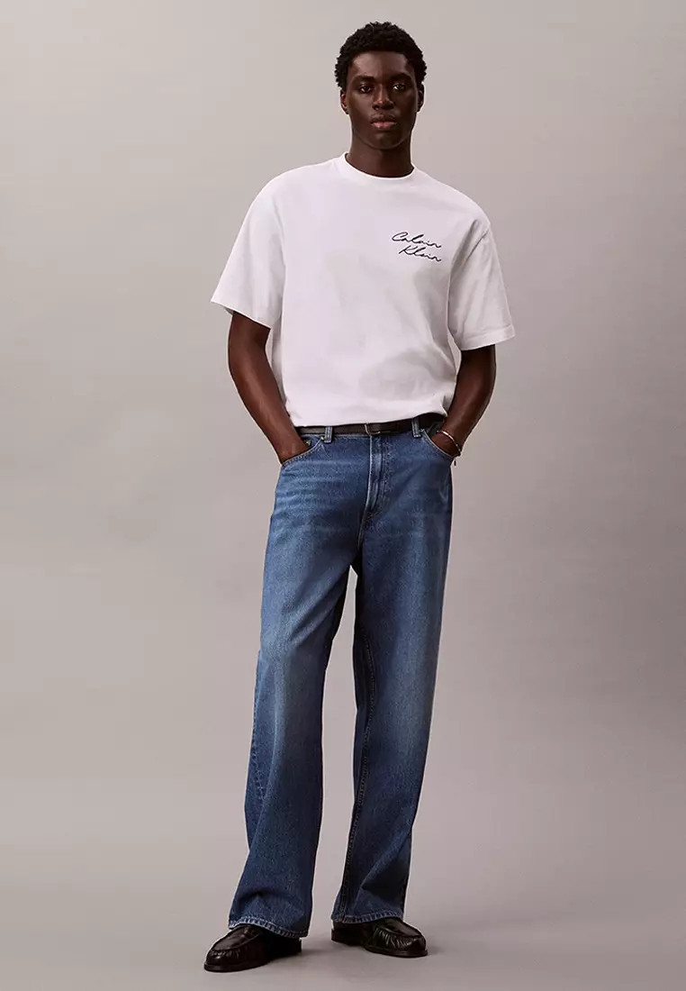 Relaxed Script Logo T-Shirt - Calvin Klein Jeans