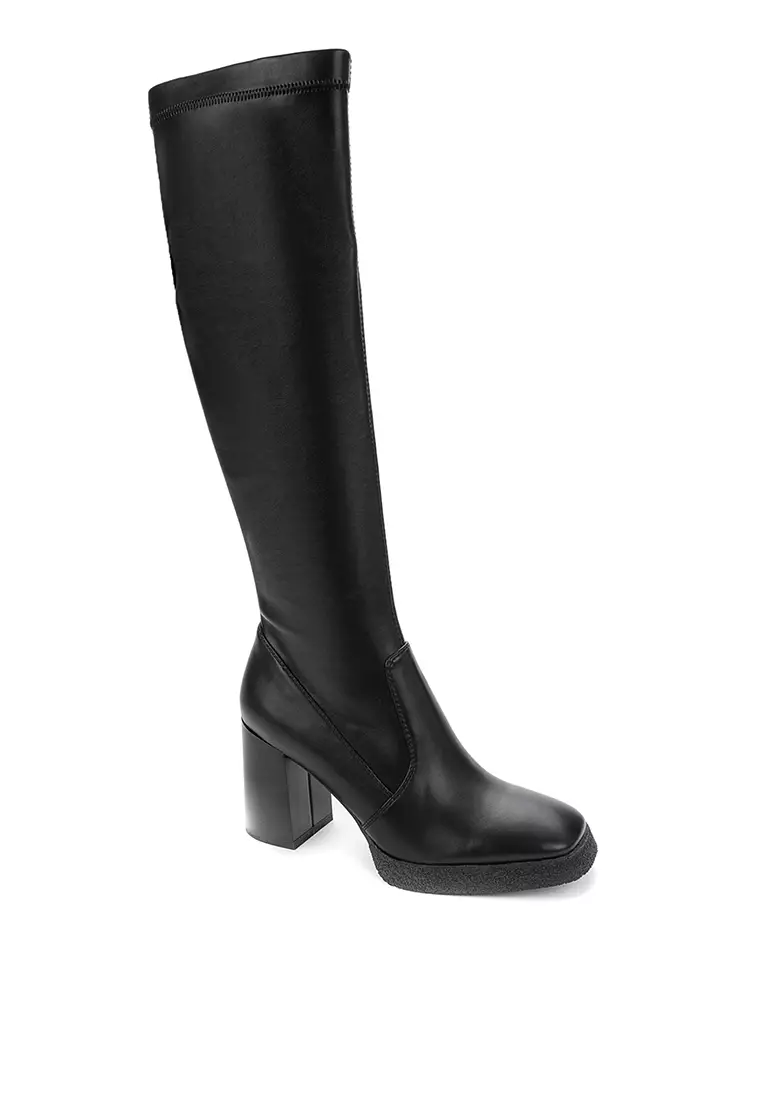 High boots store online