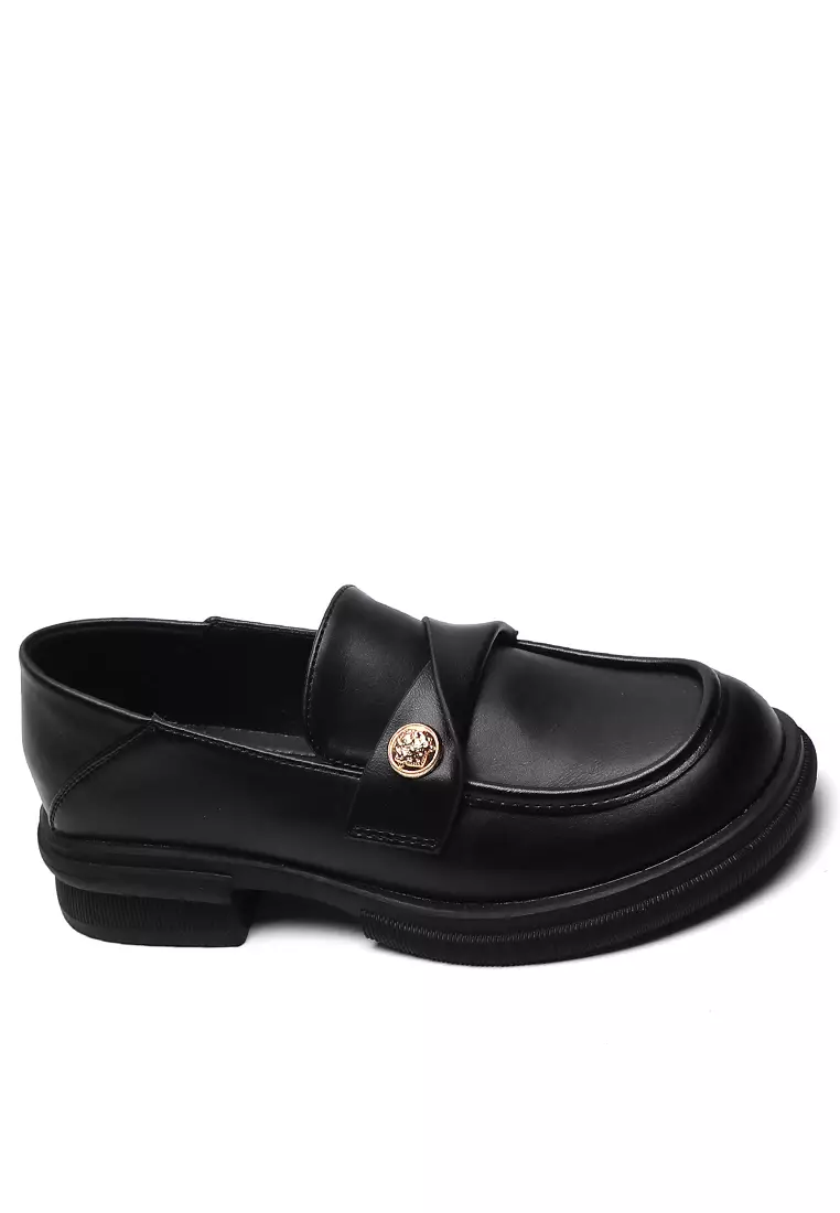 Twenty Eight Shoes 3.5CM Pleated Strap Synthetic Leather Loafers