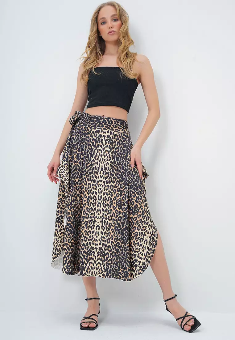 Women's Leopard Asymmetric Cut Tied Waist Skirt