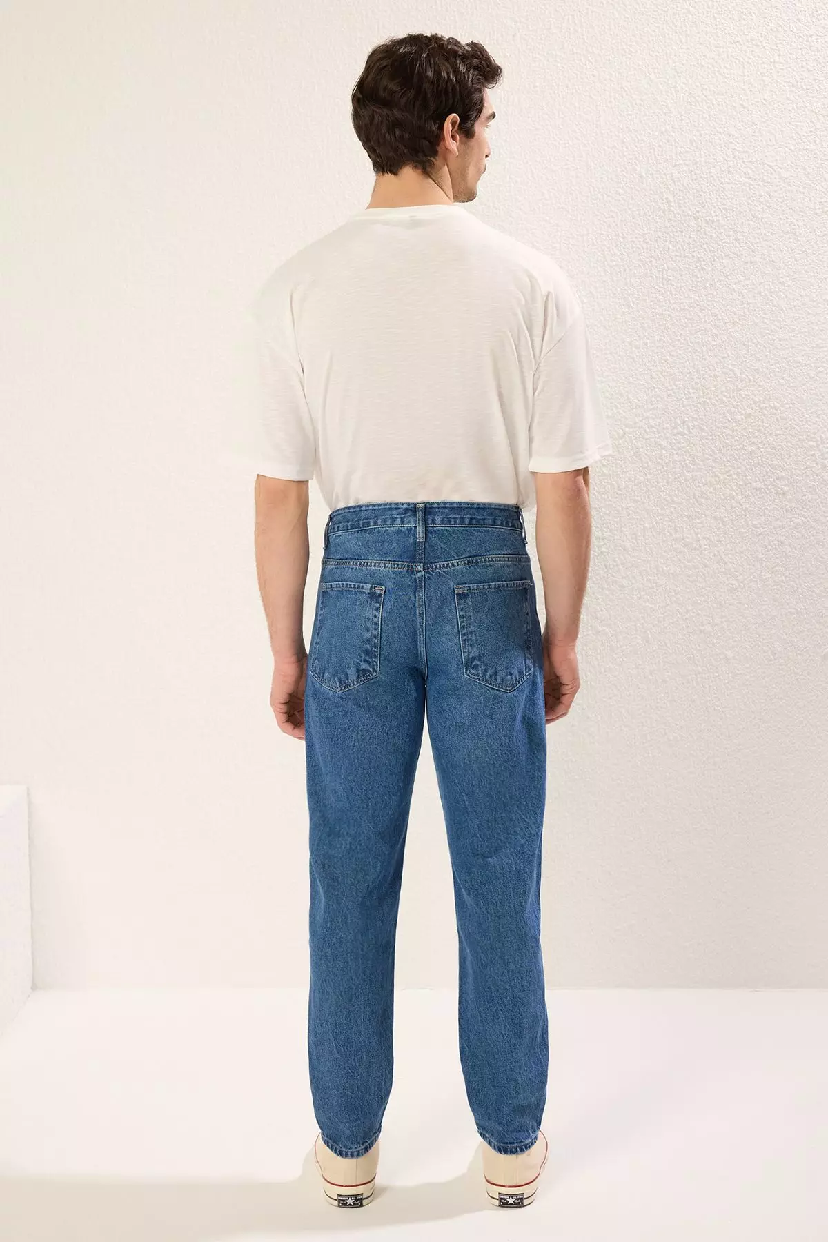 Essential Fit Jeans