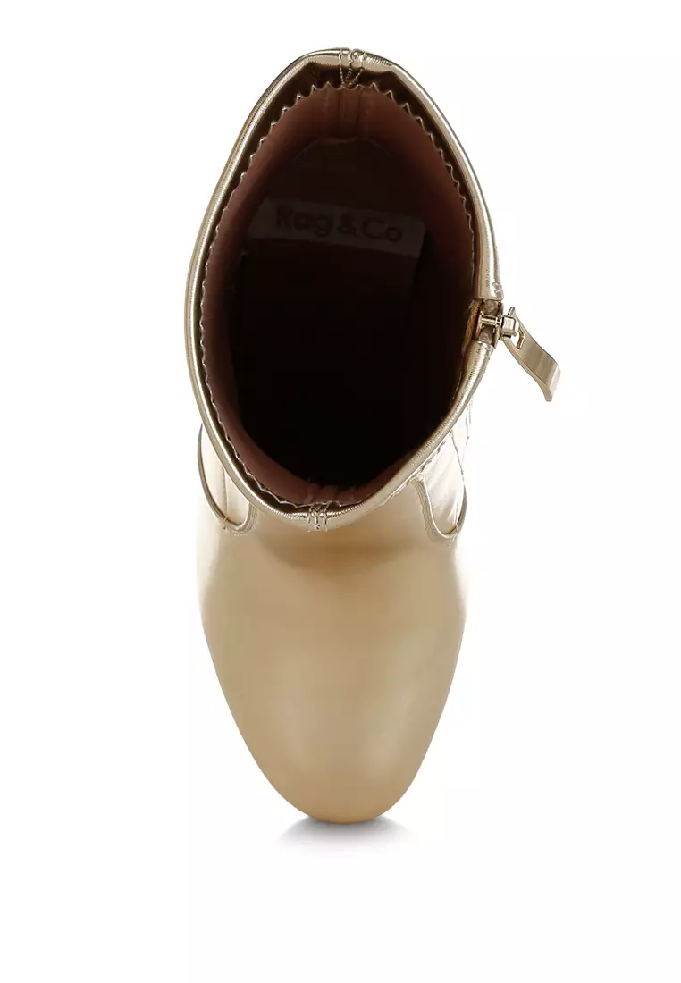 Sepatu Bot Kulit Metalik Warna Emas