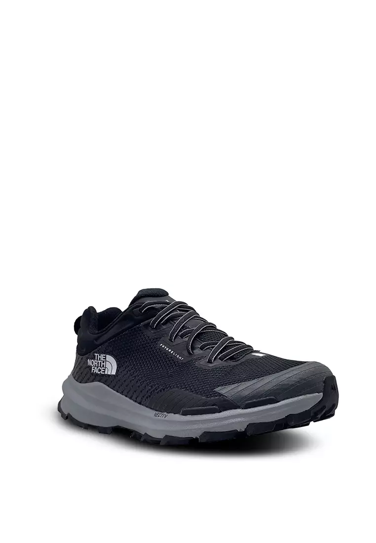 Sepatu running the north face best sale