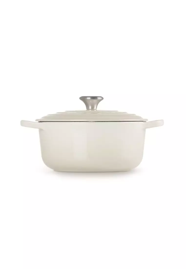 Le Creuset Casserole with wooden handle 18 Meringue