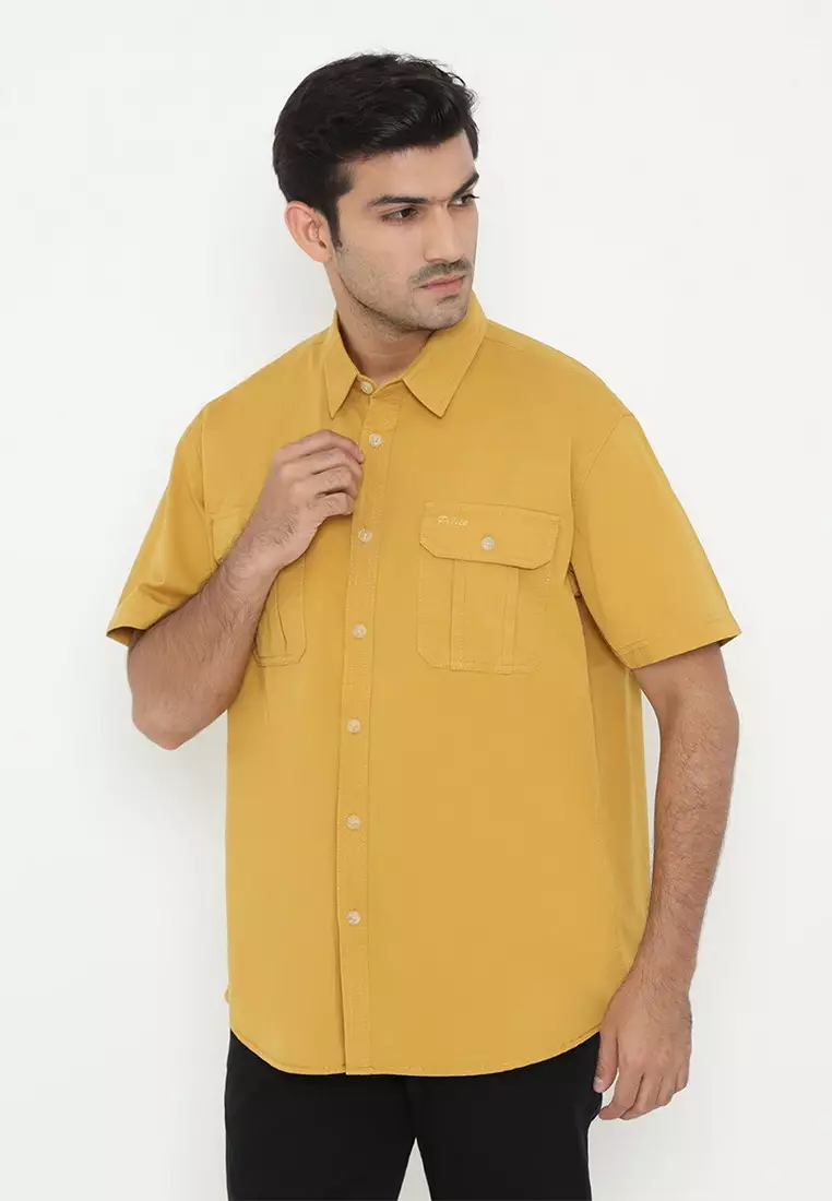 POLICE Kemeja Polos Cotton Kantong Dua Regular Fit Pria