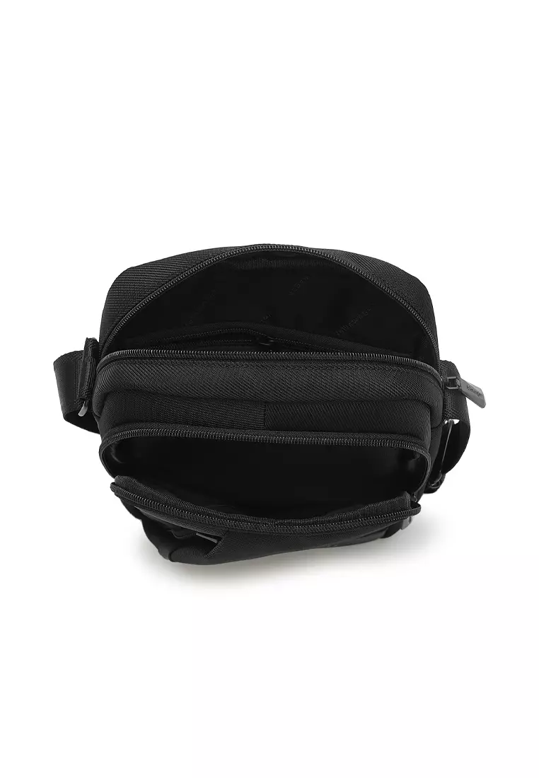 Men's Sling bag - Hitam