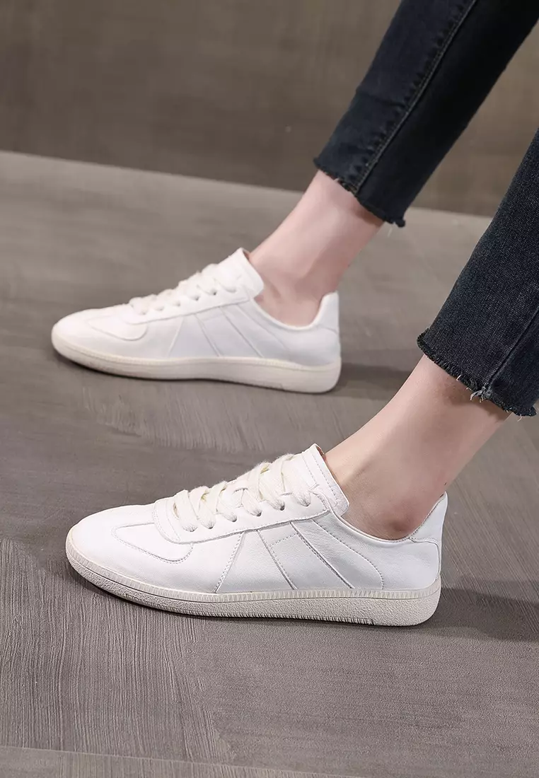 Buy Twenty Eight Shoes Smart Leather German Army Trainer RX223