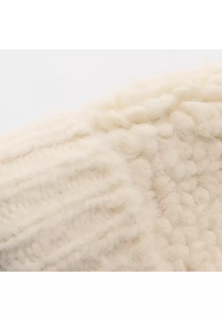 Pre-Loved MIU MIU logo knit hat beanie wool off white