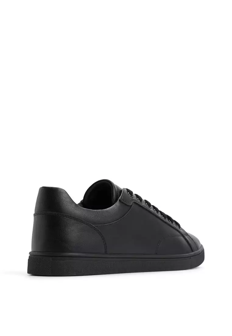 Poker Sneakers