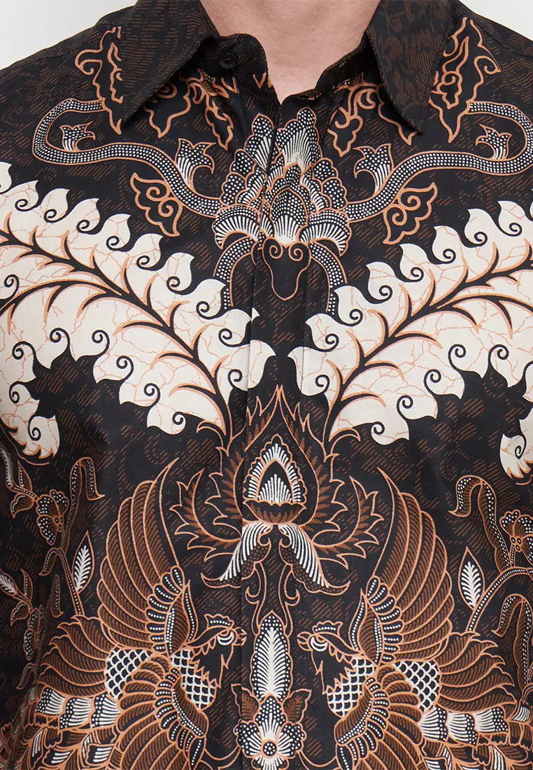 Slimfit Agira Kemeja Batik Pria Lengan Panjang