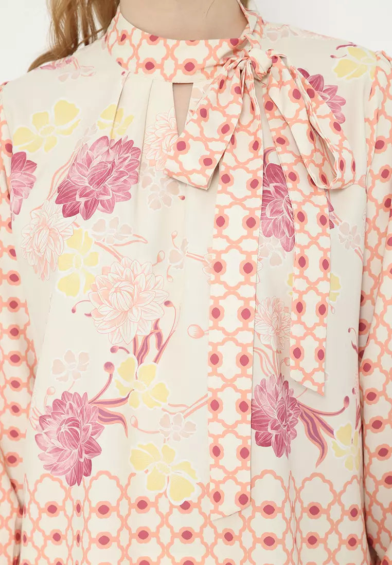 Sunset Floral Blouse With Tape Detail By Brilliant Girl Warna CREAM