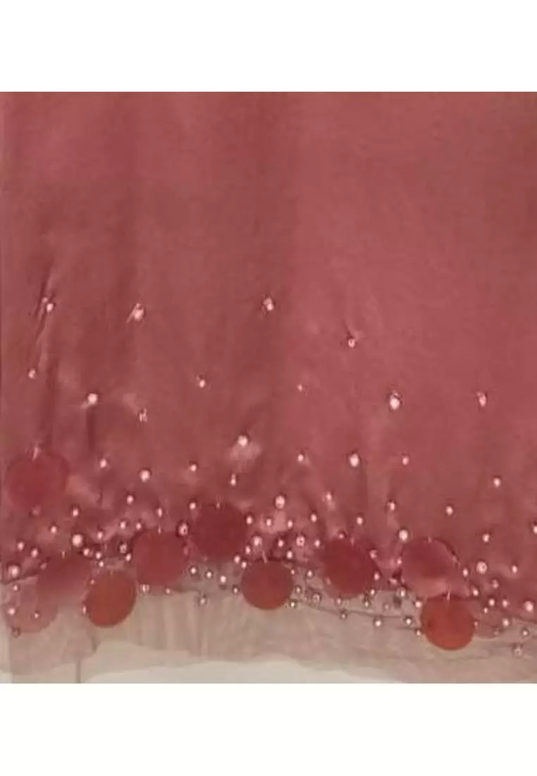 別緻的色丁釘珠圍巾