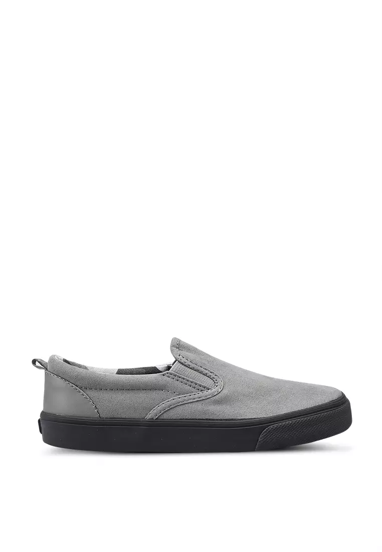 Old navy top nike shoes