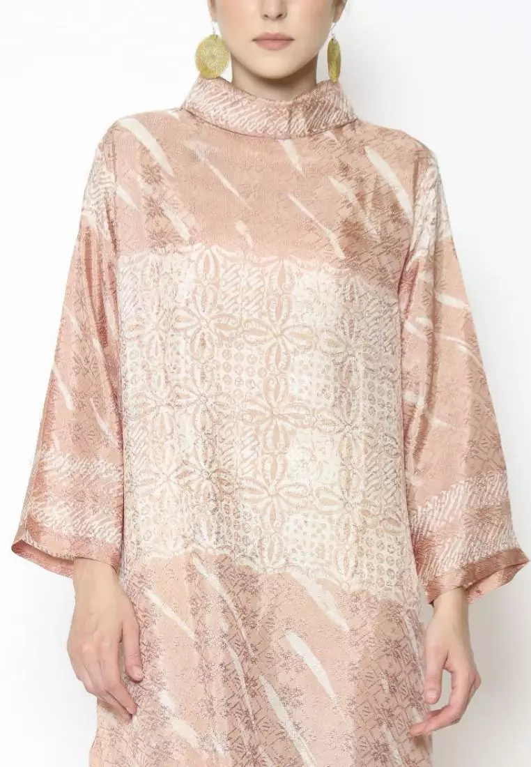 Rinjanie Batik - Tunik Batik Bola Kerah Caramel - Dress Dua Sisi - Batik Sogan Modern Mix - Tunik Batik Modern - Tunik Batik Kekinian - Batik Cap Mix Ciprat - DTBK - CR